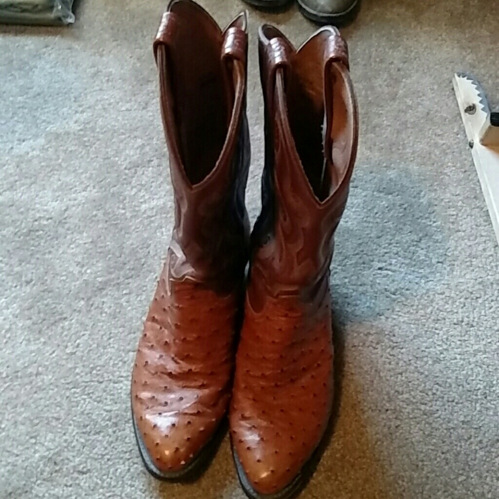 Men's Tony Lama cowboy boots
